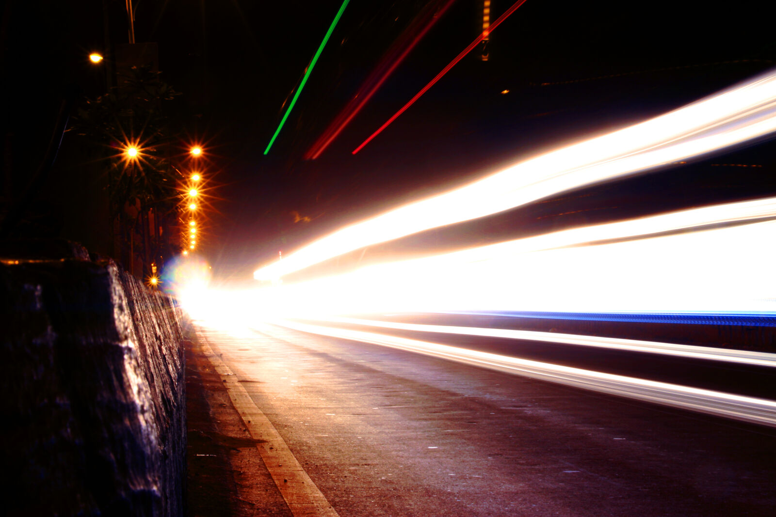 Canon EOS 700D (EOS Rebel T5i / EOS Kiss X7i) sample photo. Light, trail photography