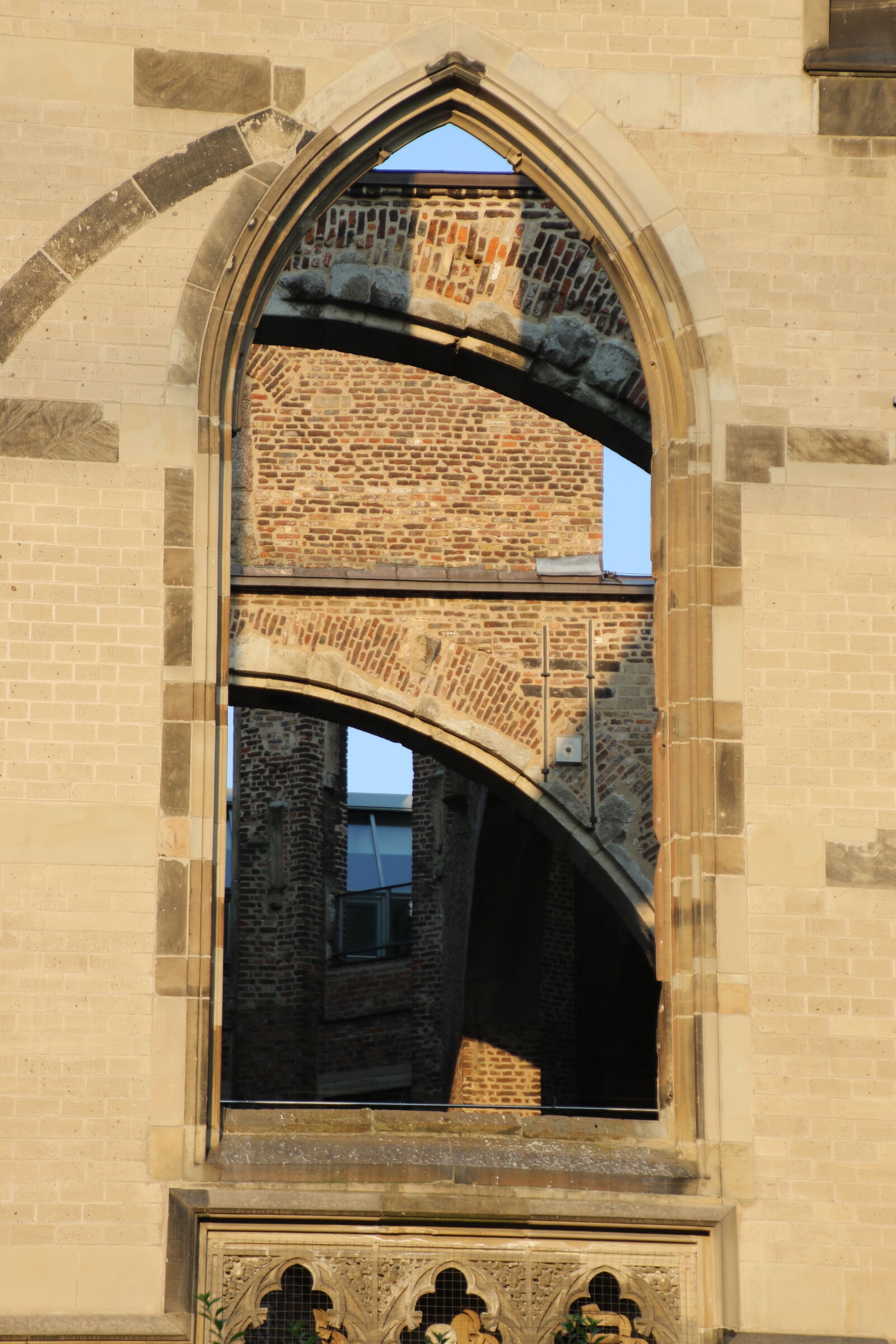 Canon EOS 7D Mark II sample photo. Architecture, blue, sky, bricks photography