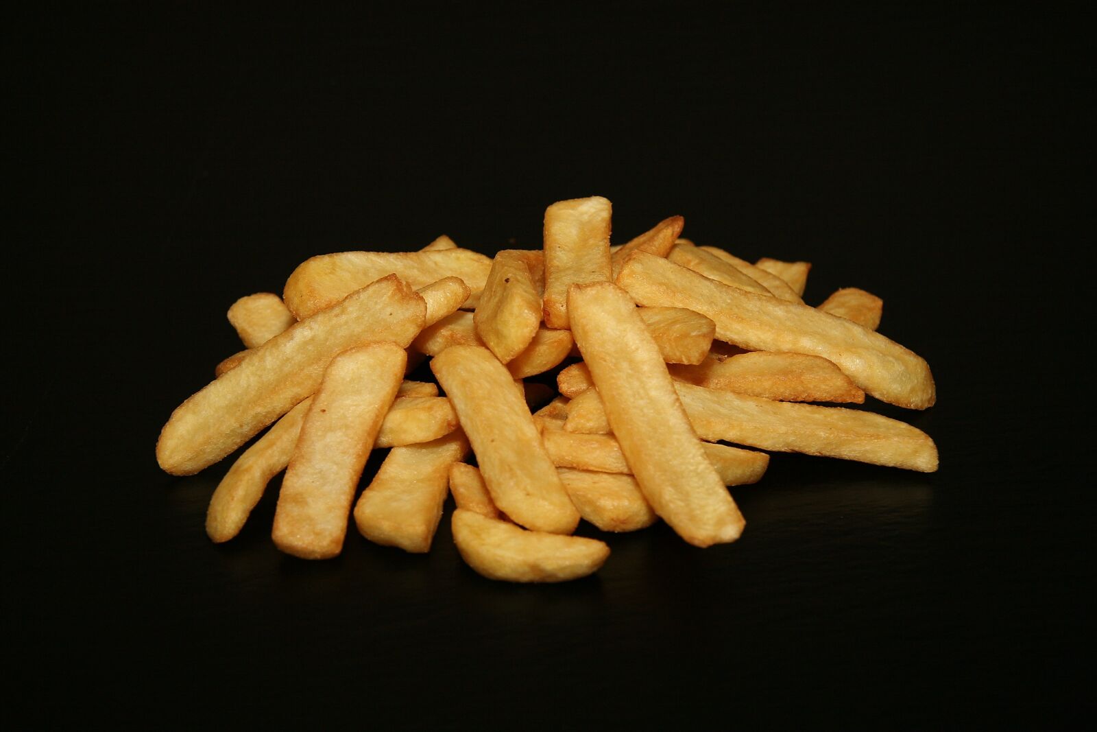 Canon EOS 20D sample photo. French fries, potatoes, fried photography