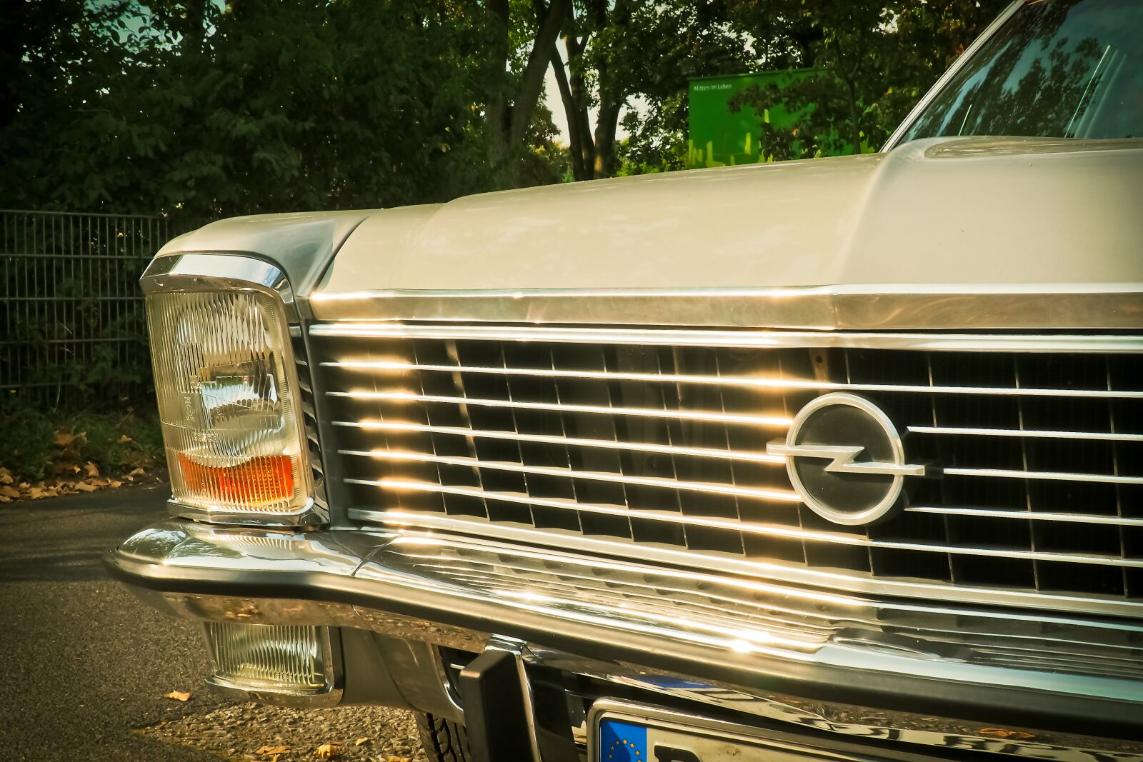 Olympus OM-D E-M10 sample photo. Auto, opel, pkw photography