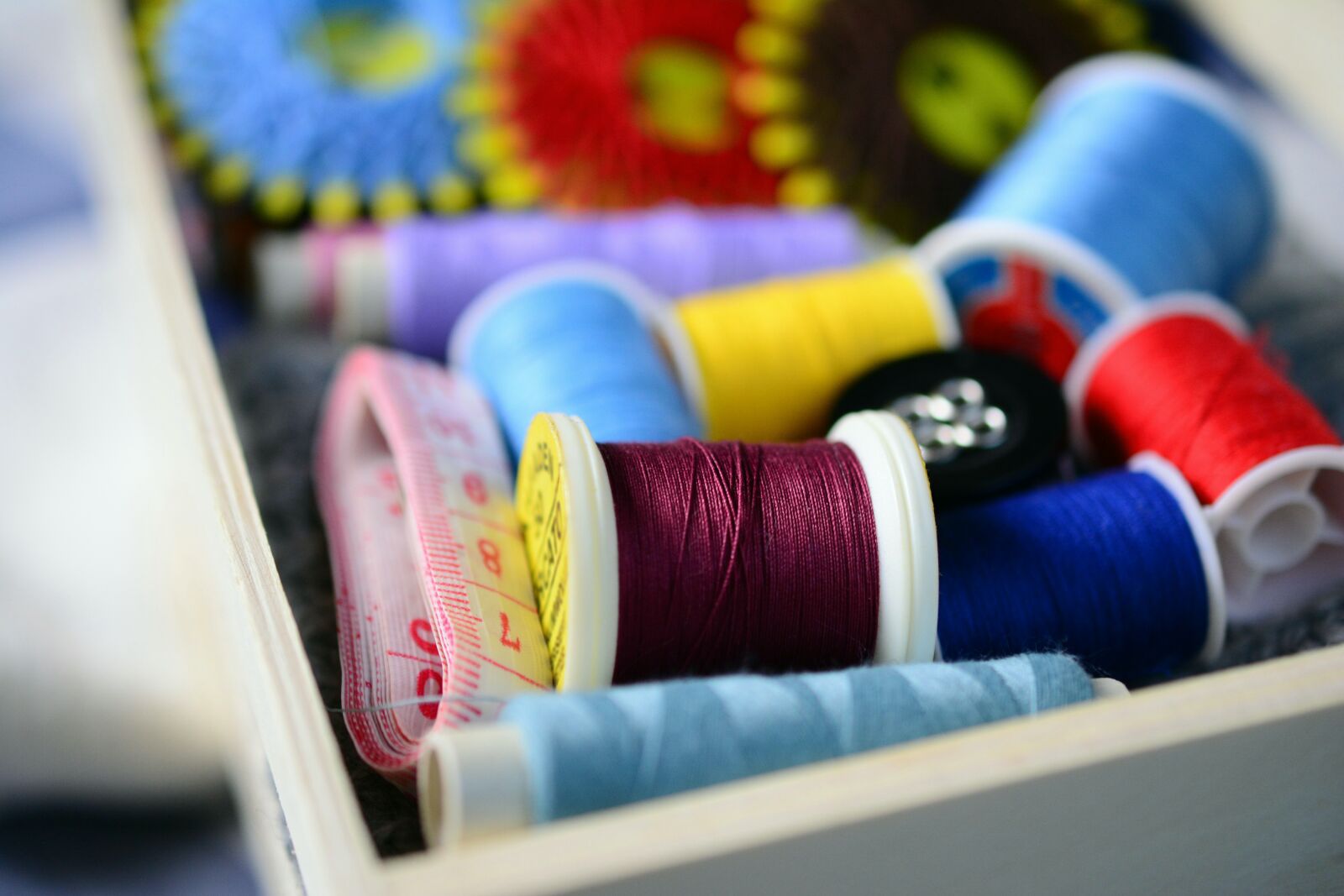 Nikon D5200 sample photo. Sewing thread, sewing box photography