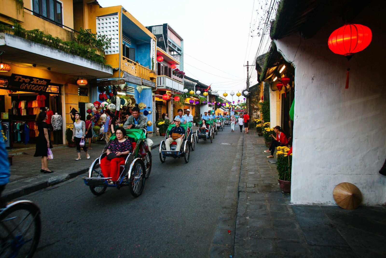 Canon EOS 5D sample photo. Lantern, hoi an, vietnam photography