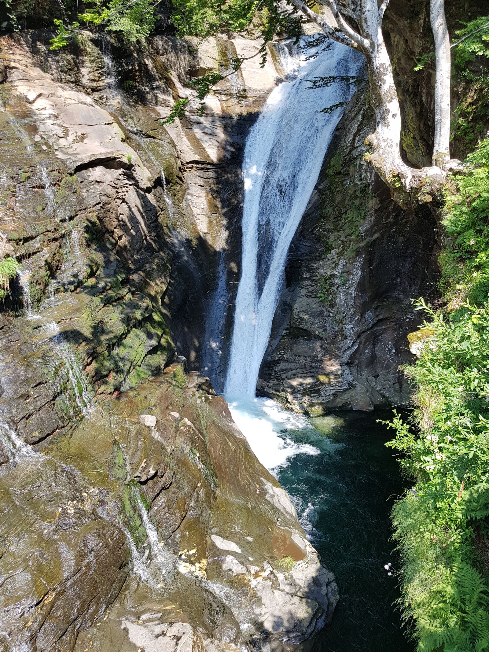 Samsung Galaxy S7 Edge sample photo. Waterfall, ticino, nature photography