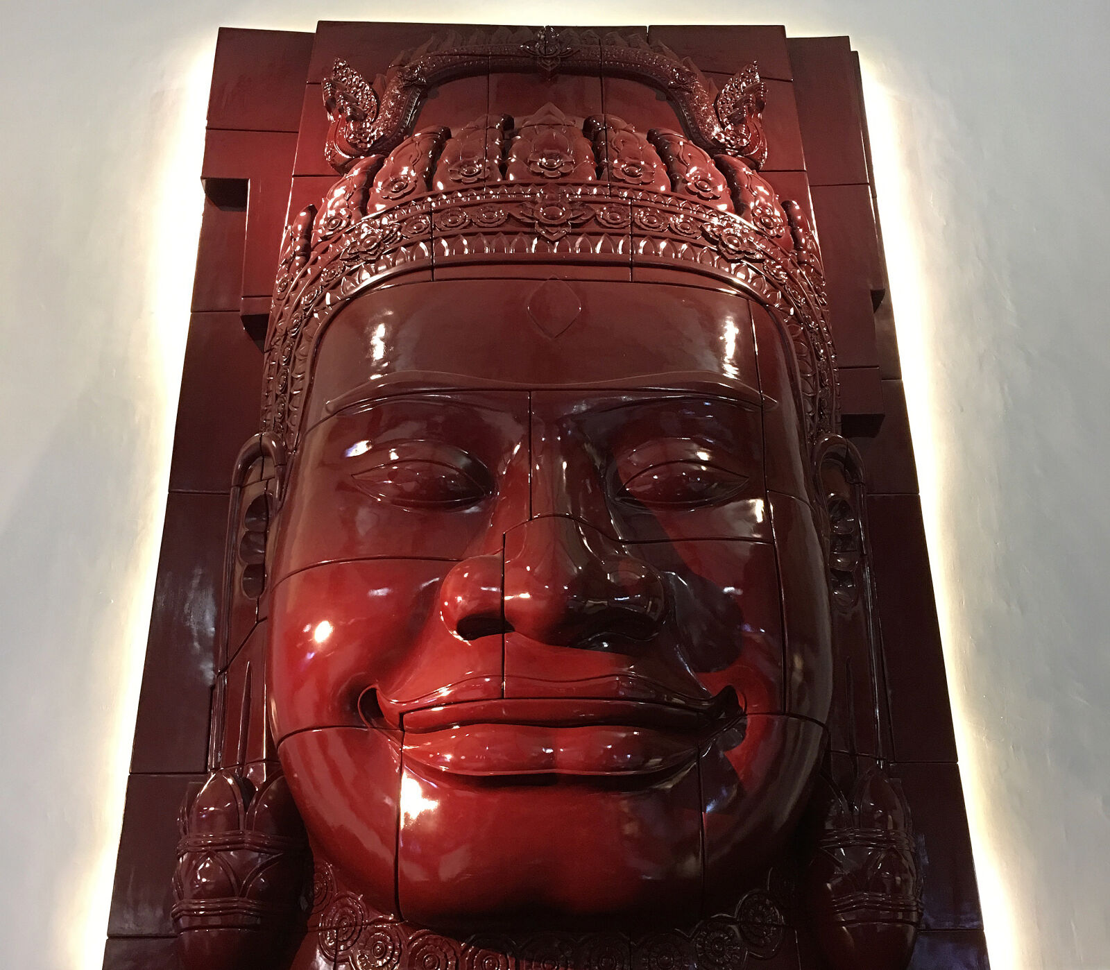 iPhone 6s Plus back camera 4.15mm f/2.2 sample photo. Airport, art, buddhist, cambodia photography