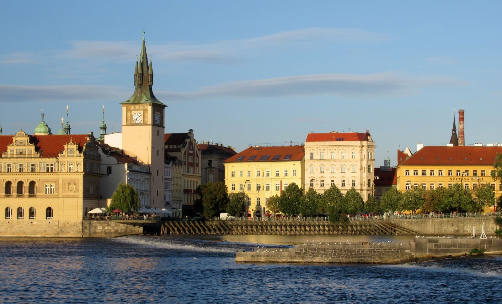 Canon PowerShot SX620 HS sample photo. Prague, vltava, tower photography