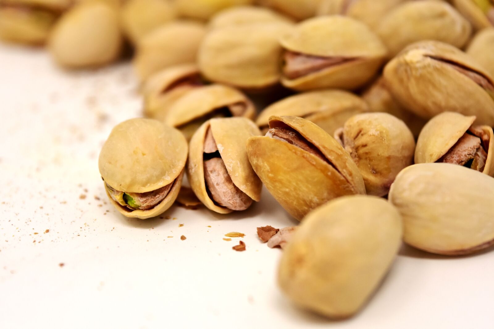 Nikon D7200 sample photo. Pistachios, eat, delicious photography