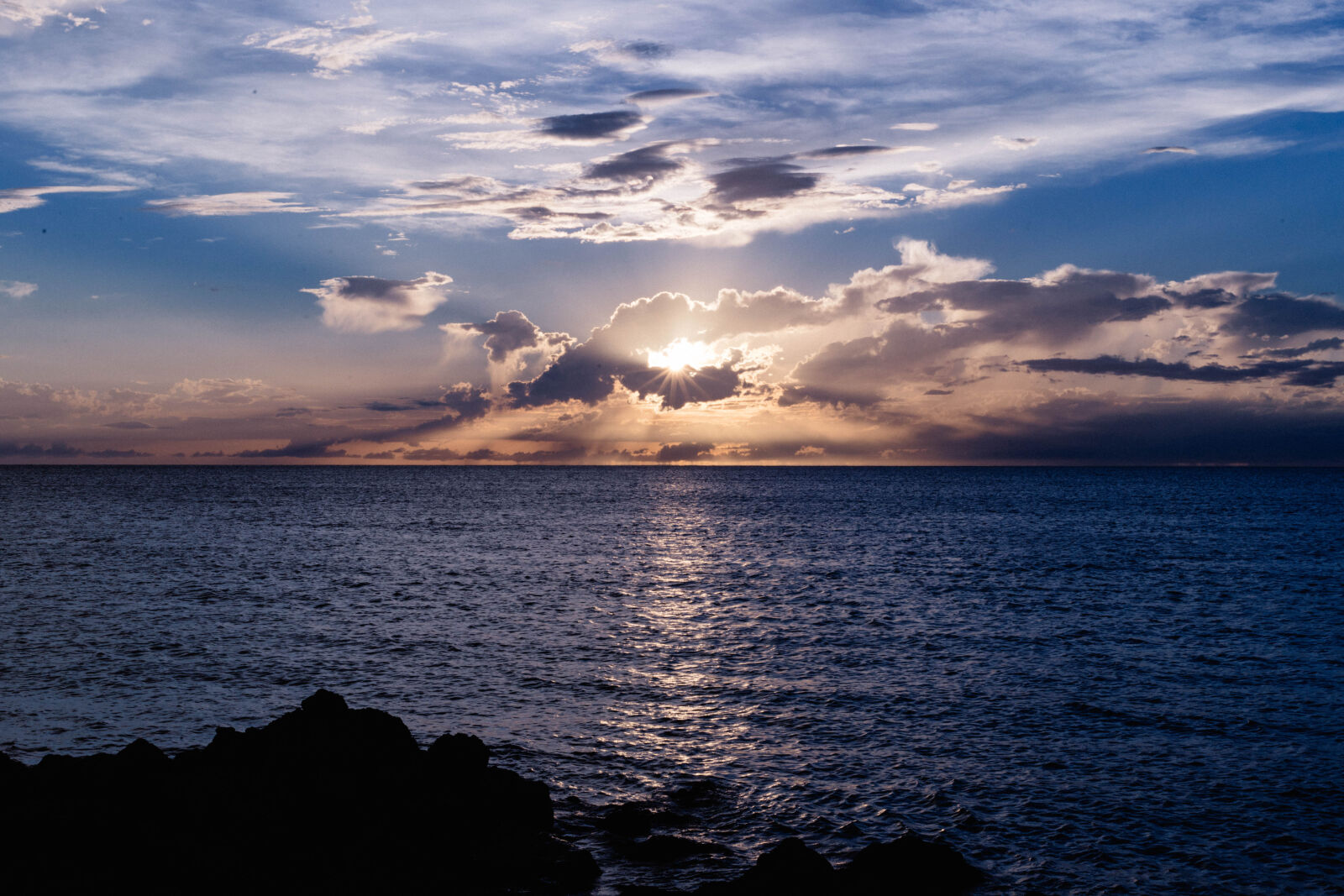 Canon EOS 6D + Canon EF 50mm F1.8 STM sample photo. Beach, beautiful, cloud, clouds photography