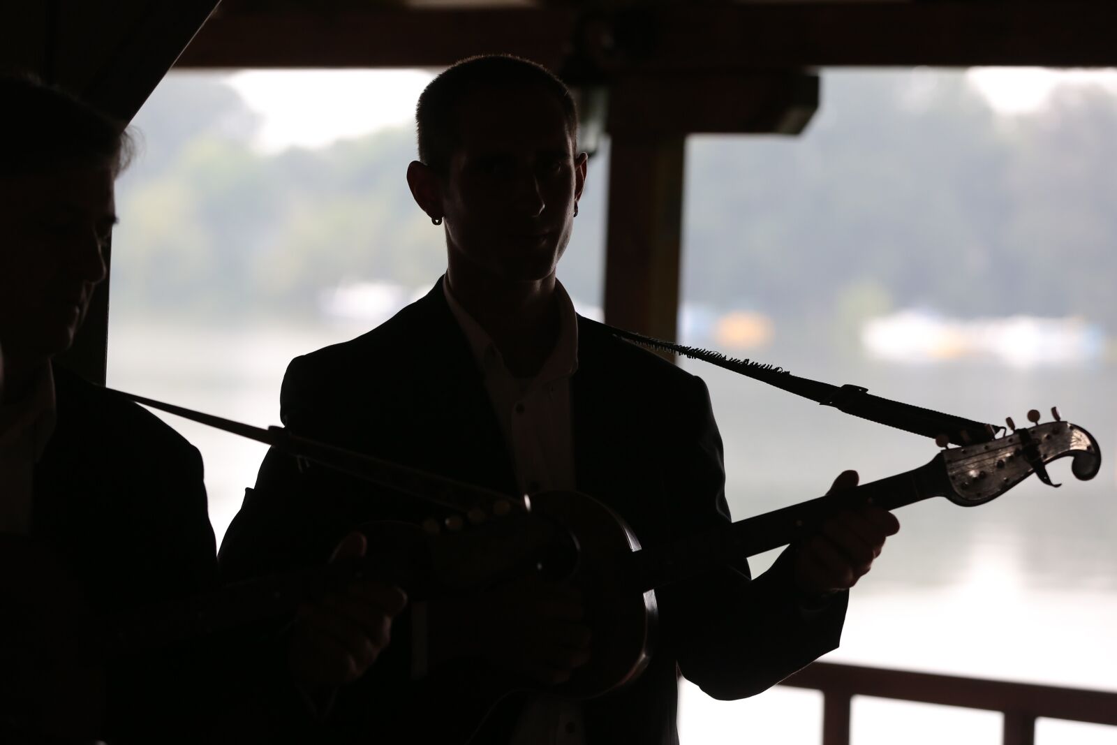 Canon EOS 5D Mark III sample photo. Guitar, guitarist, music, musician photography