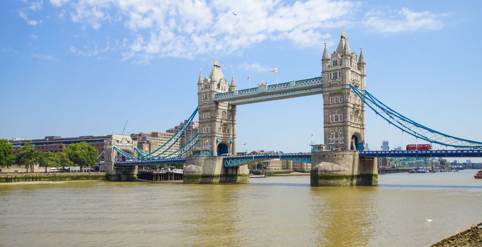 10-20mm F3.5 sample photo. London, tower, places of photography