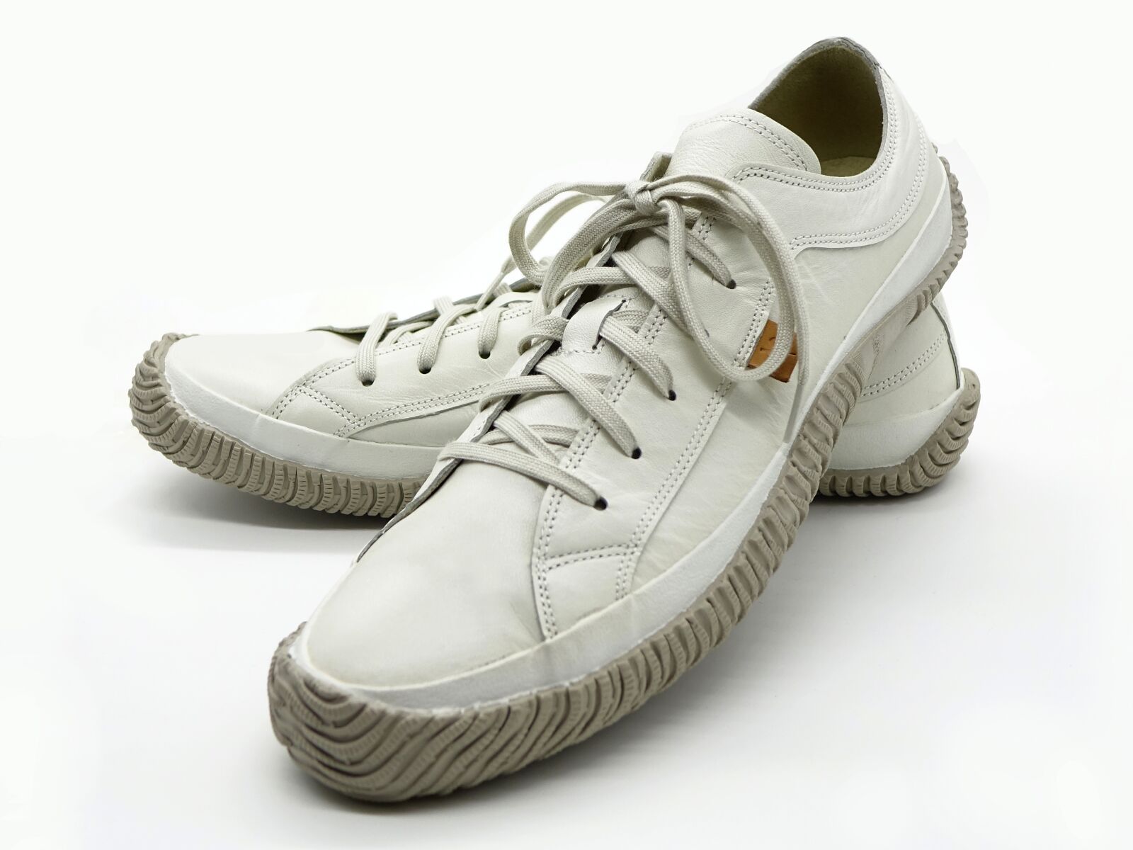 Sony Cyber-shot DSC-RX10 sample photo. Shoe, man, leather photography