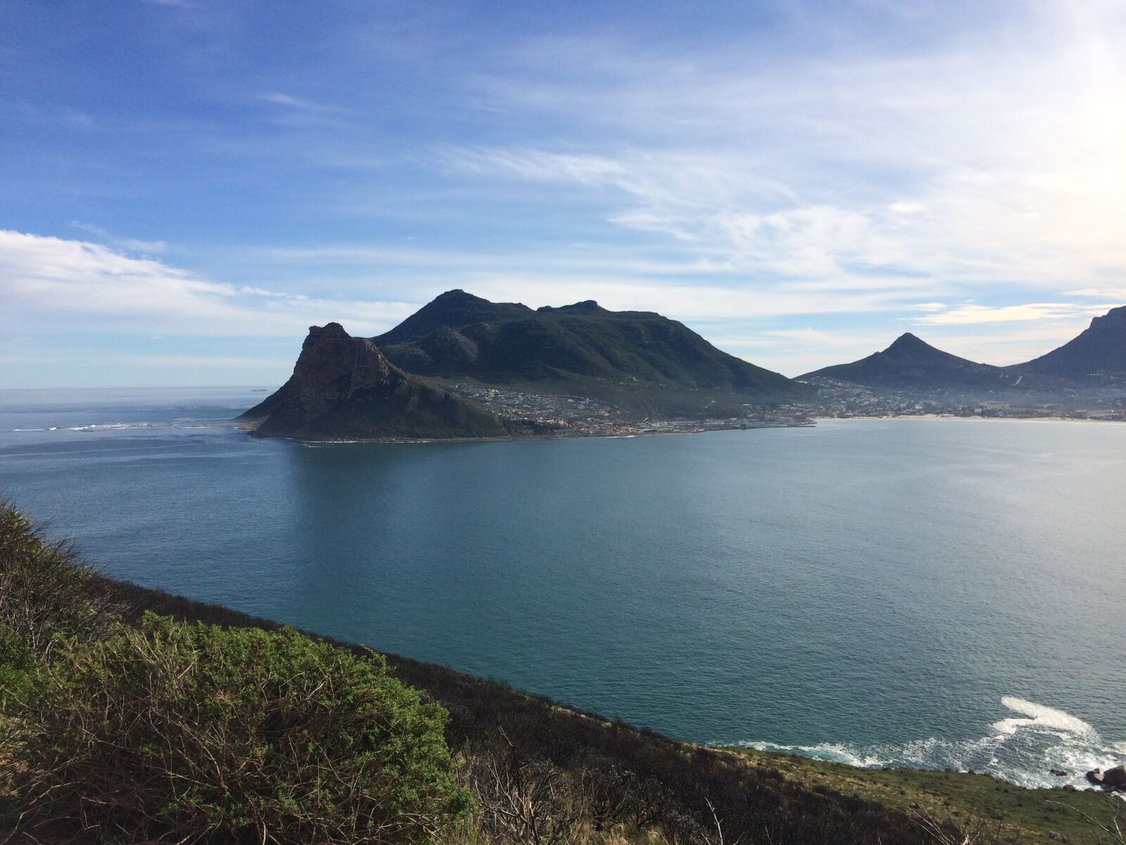 iPhone 5s back camera 4.15mm f/2.2 sample photo. Mountains, sea photography
