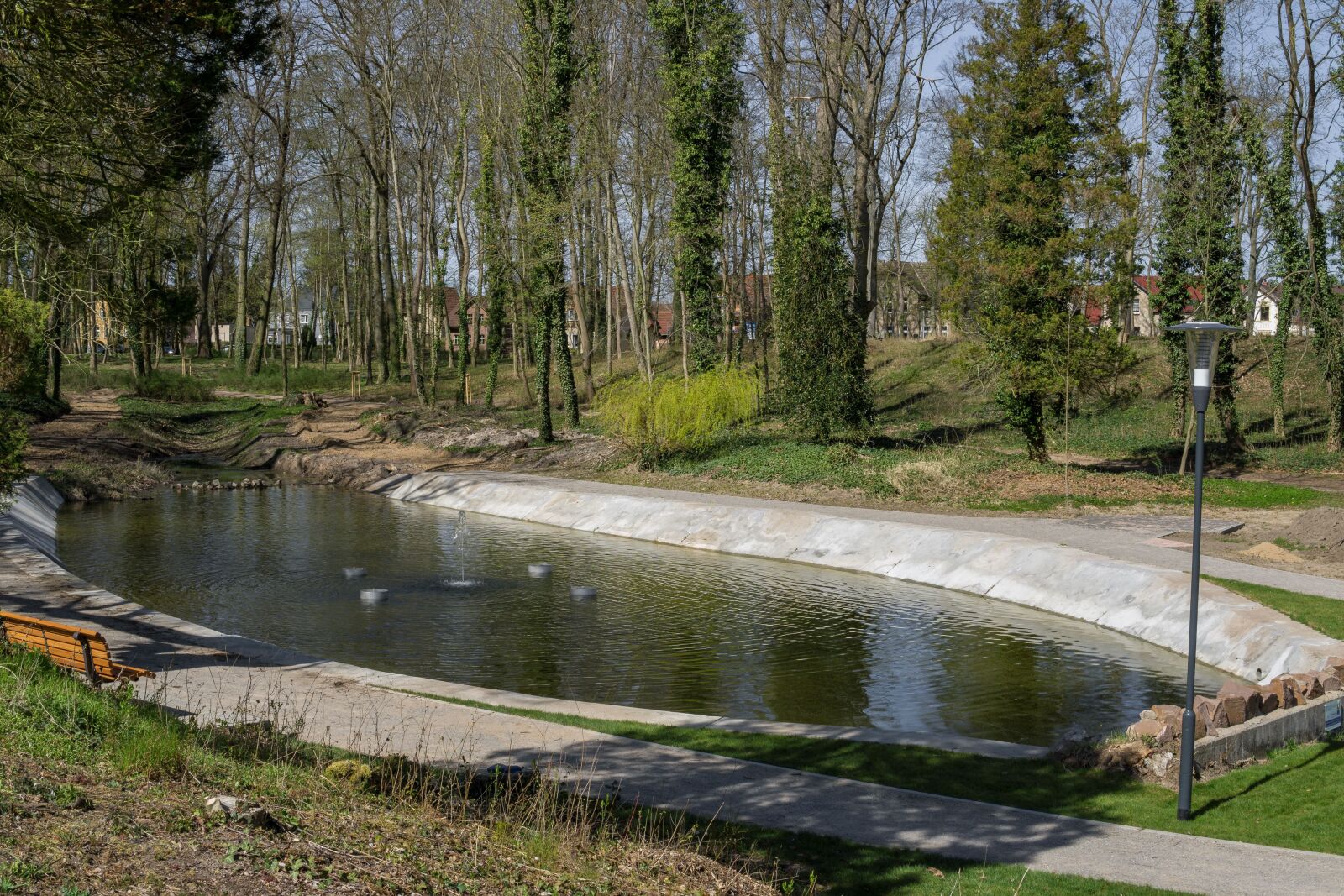 30mm F1.4 DC DN | Contemporary 016 sample photo. Fountain, park, templin photography