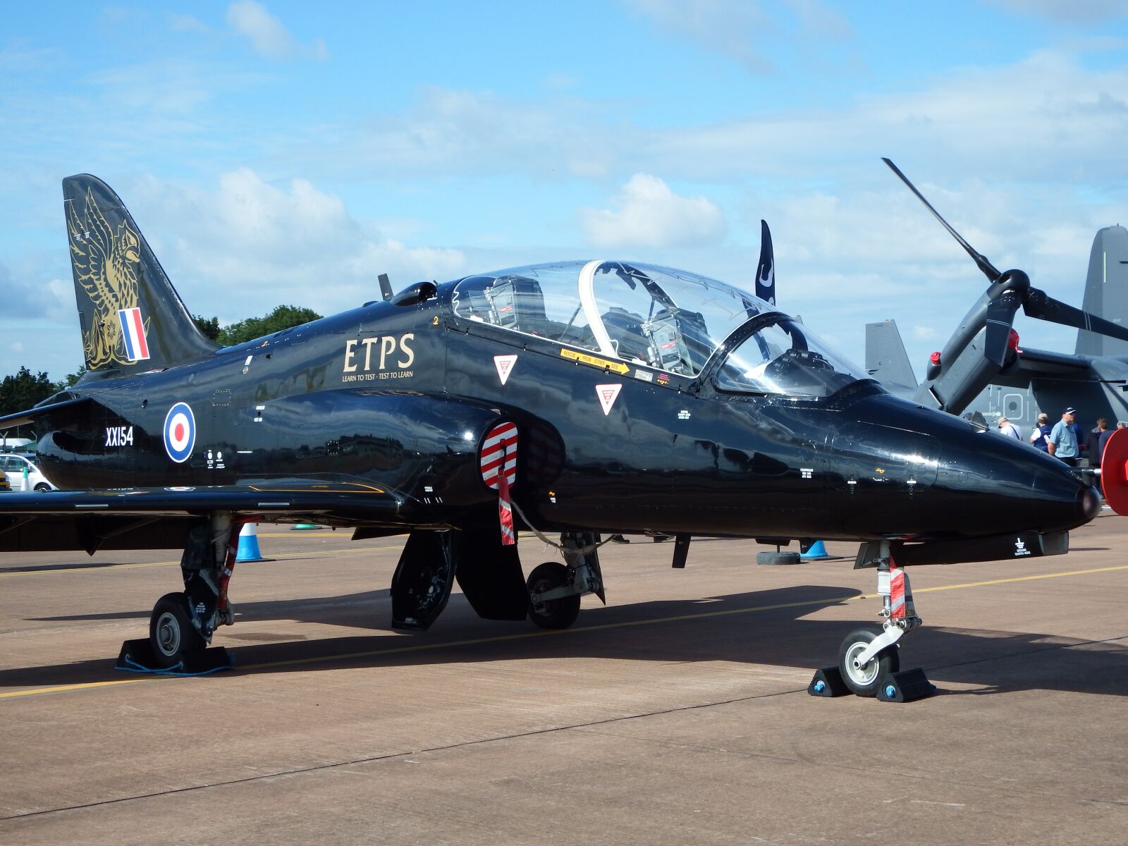 Fujifilm FinePix SL1000 sample photo. Airshow, hawk, airplane photography