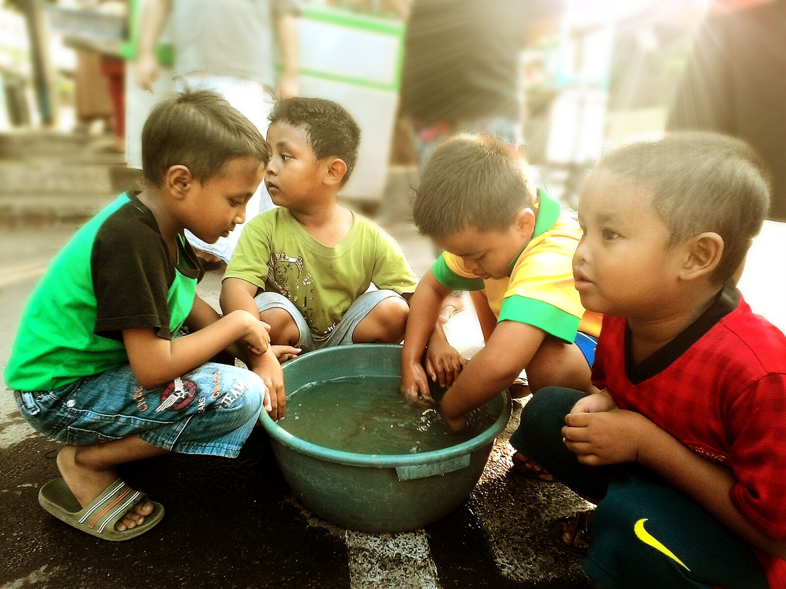 ASUS Z007 sample photo. Children, play, together, outdoor photography