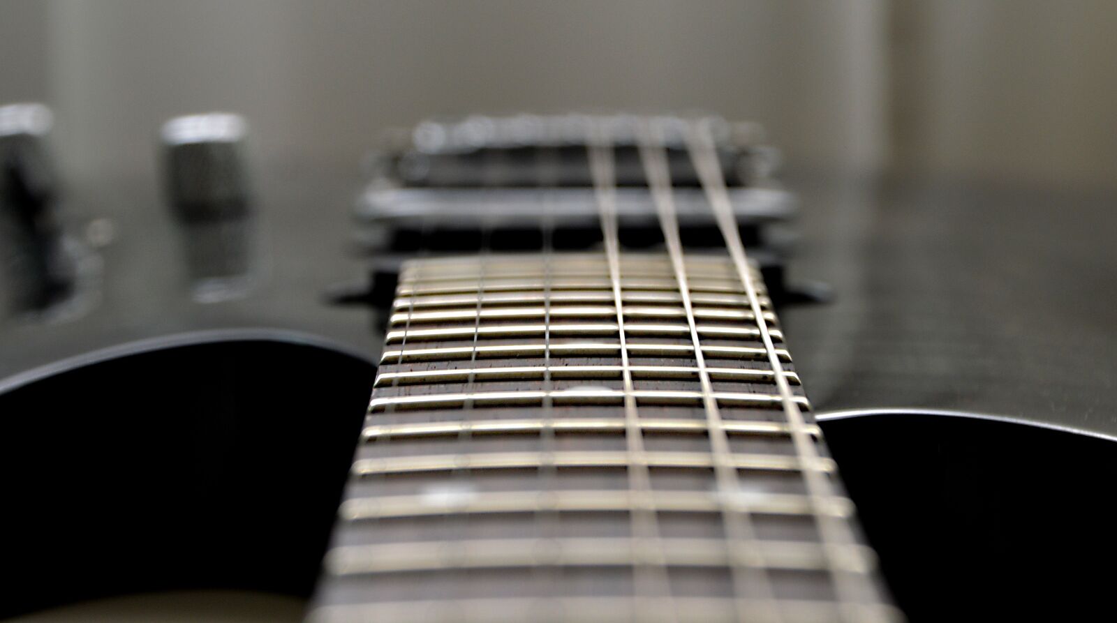Nikon D3200 sample photo. Guitar, electric guitar, stringed photography