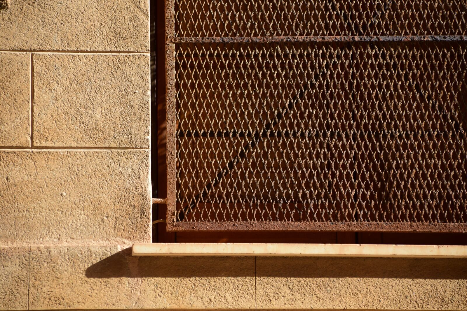 Nikon D3300 sample photo. Window, grid, window grilles photography