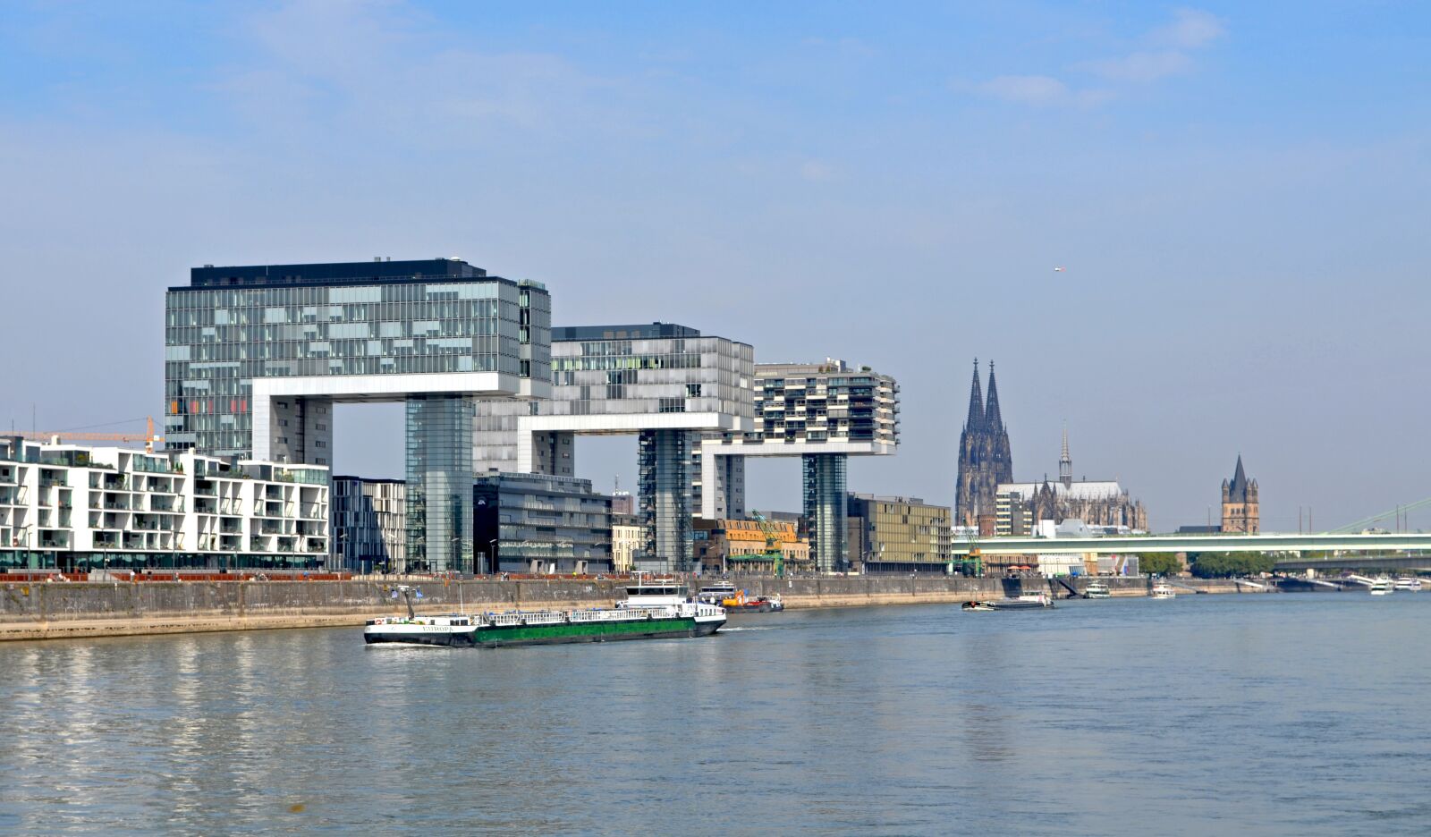 Nikon D5100 sample photo. Cologne, crane homes, landmark photography