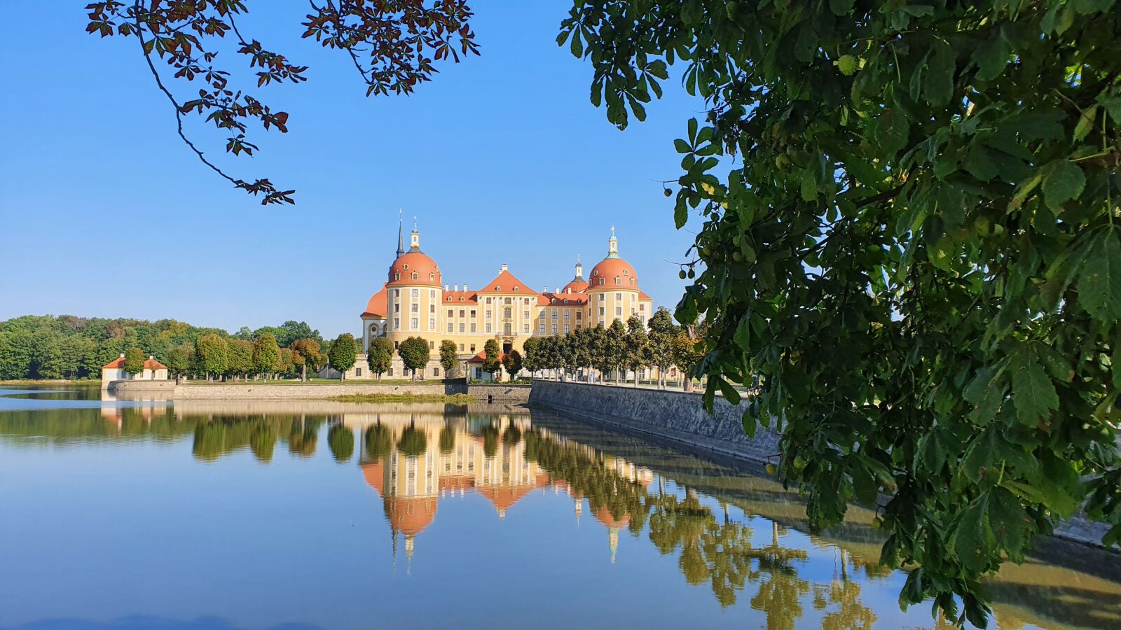 Samsung SM-G973F sample photo. Moritz castle, castle, saxony photography