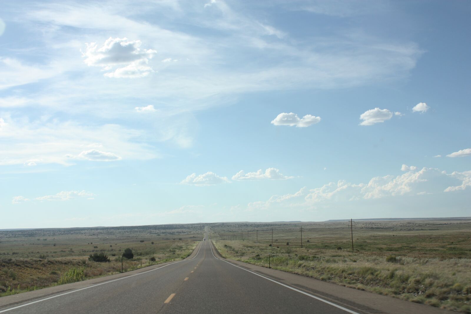 Canon EOS 450D (EOS Rebel XSi / EOS Kiss X2) sample photo. Road, infinity, texas photography