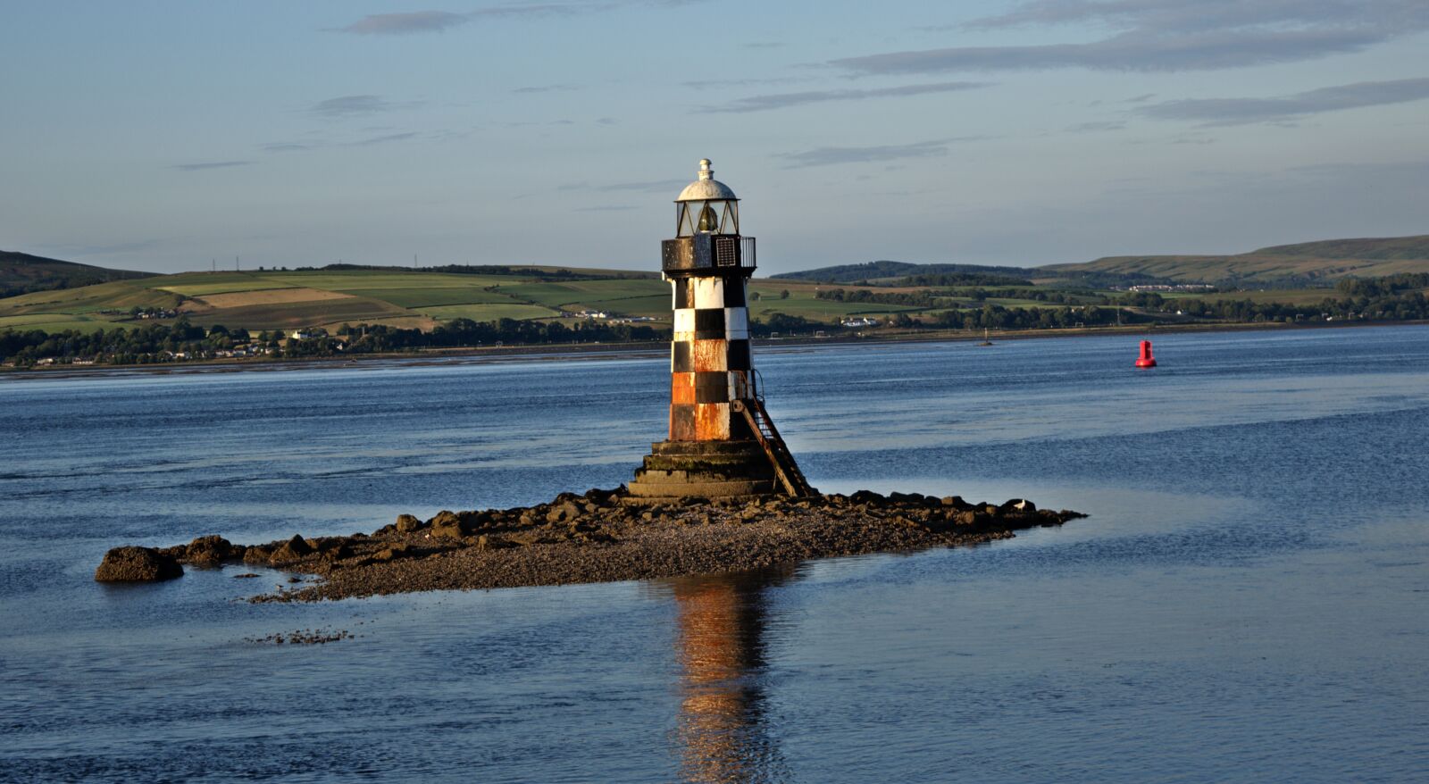 Nikon D5500 sample photo. Lighthouse, river, clyde photography