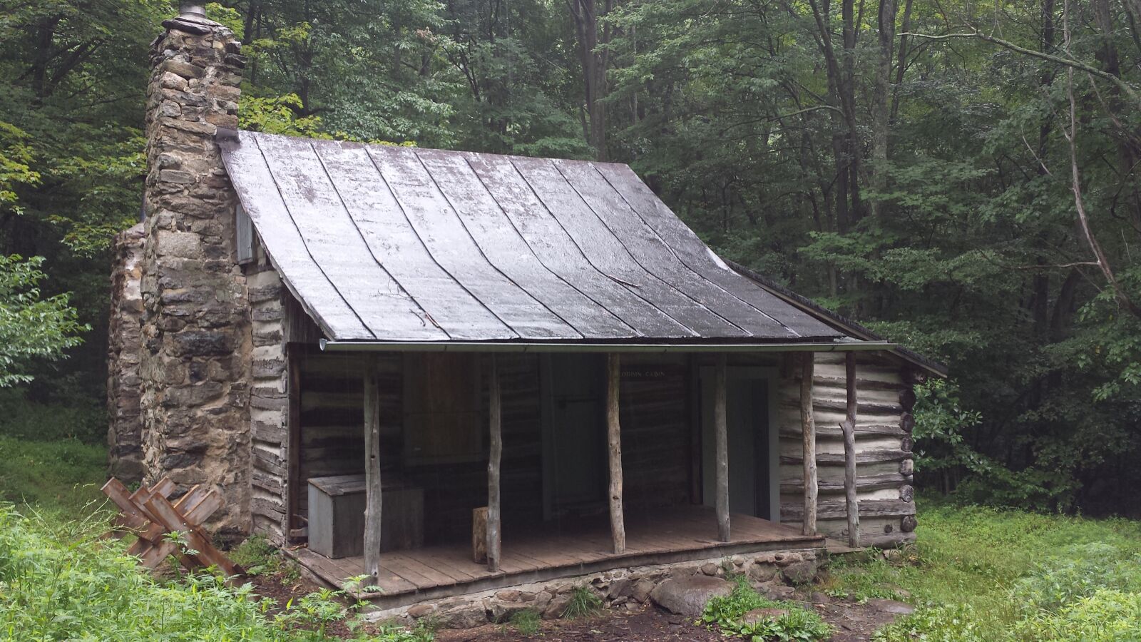 Samsung Galaxy S4 sample photo. Cabin, rustic, mountains photography