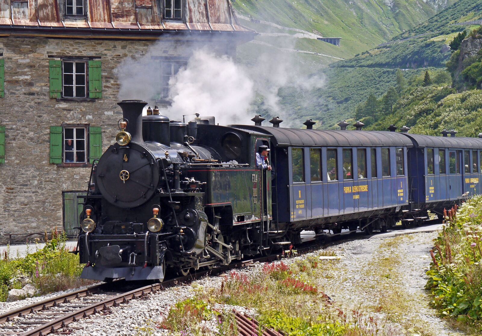Panasonic Lumix DMC-G1 sample photo. Steam railway furka-bergstrecke, entrance photography