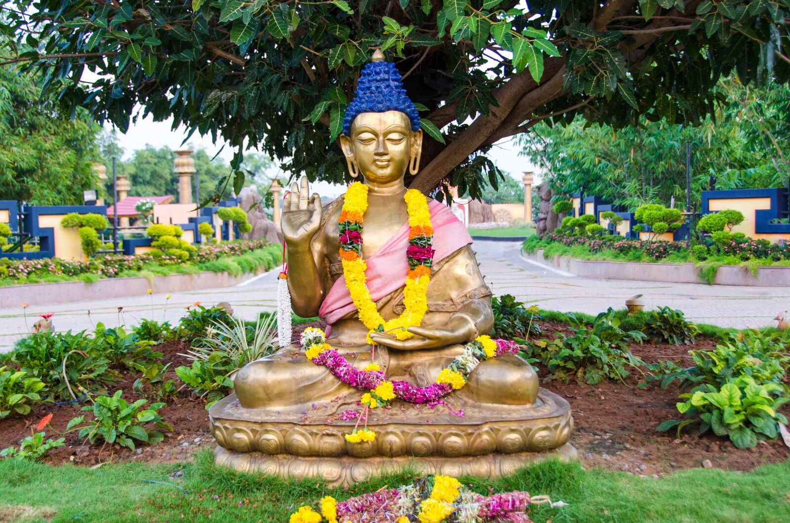Nikon D7000 sample photo. Buddha, statue, ancient photography