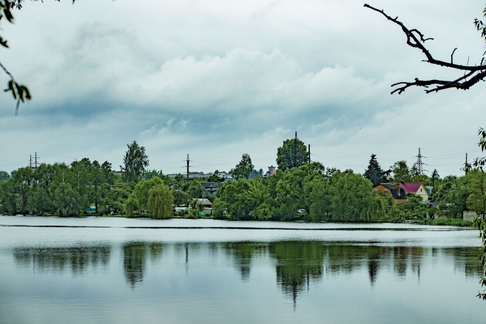 Canon EOS 6D Mark II + Canon EF 75-300mm f/4-5.6 USM sample photo. Bryansk oblast, the city photography