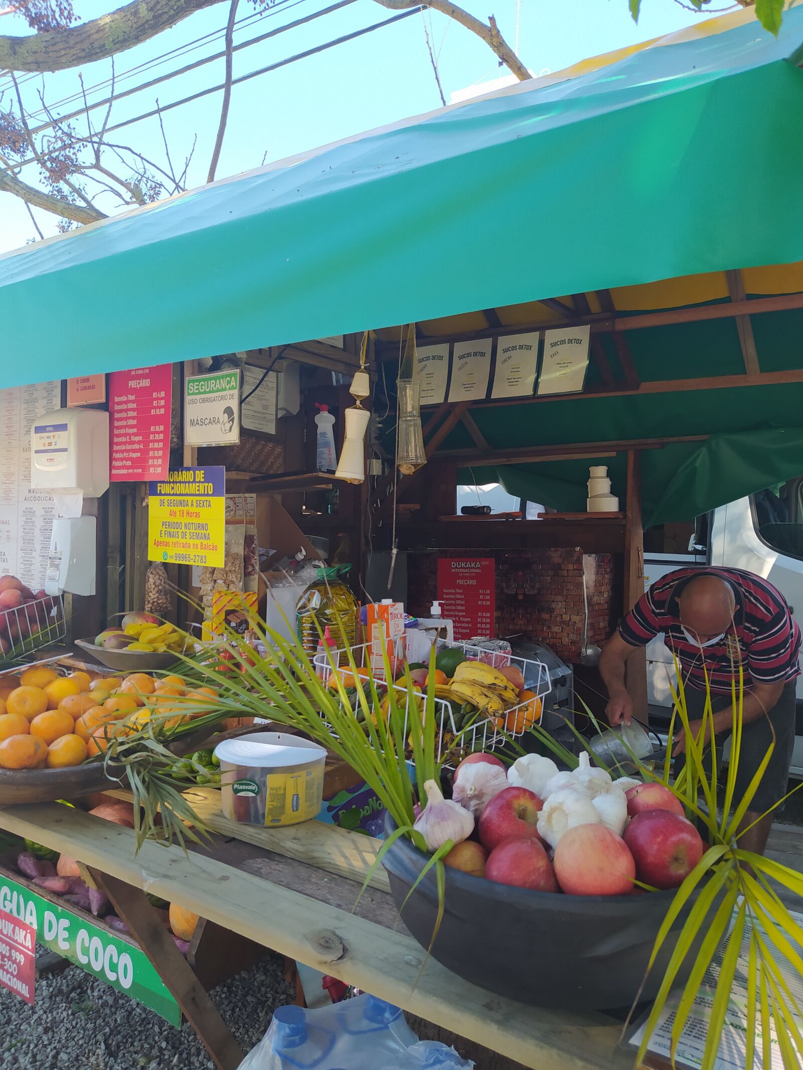 Xiaomi Redmi Note 8 sample photo. Feira, frutas, lanchonete photography