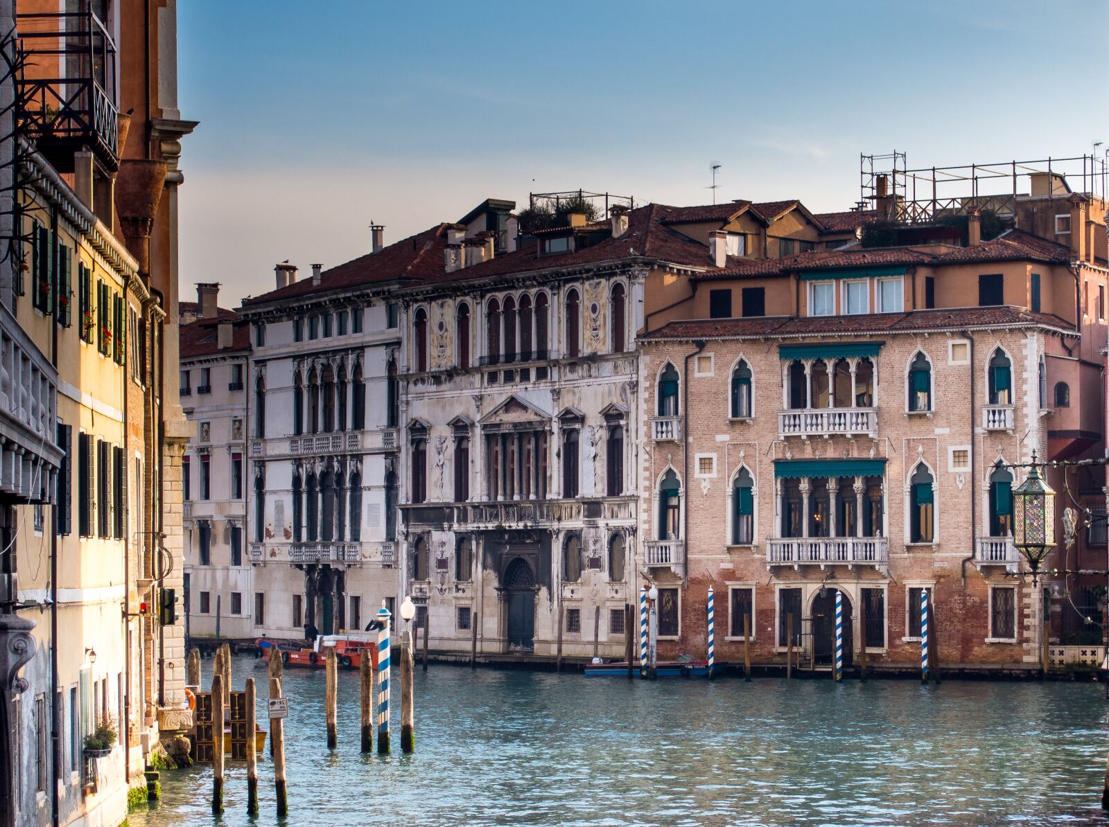 Olympus PEN E-PL5 sample photo. Venice, italy, channel photography