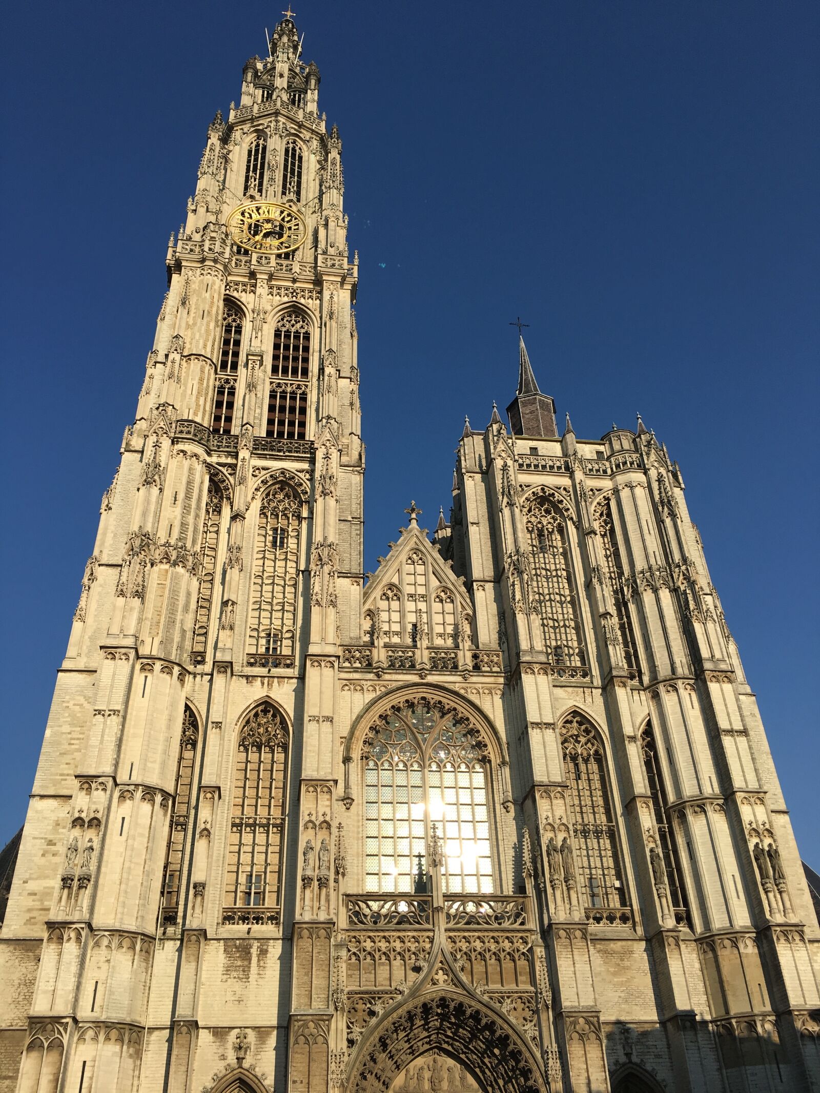 Apple iPhone 6s Plus sample photo. Antwerp, church, landmark photography