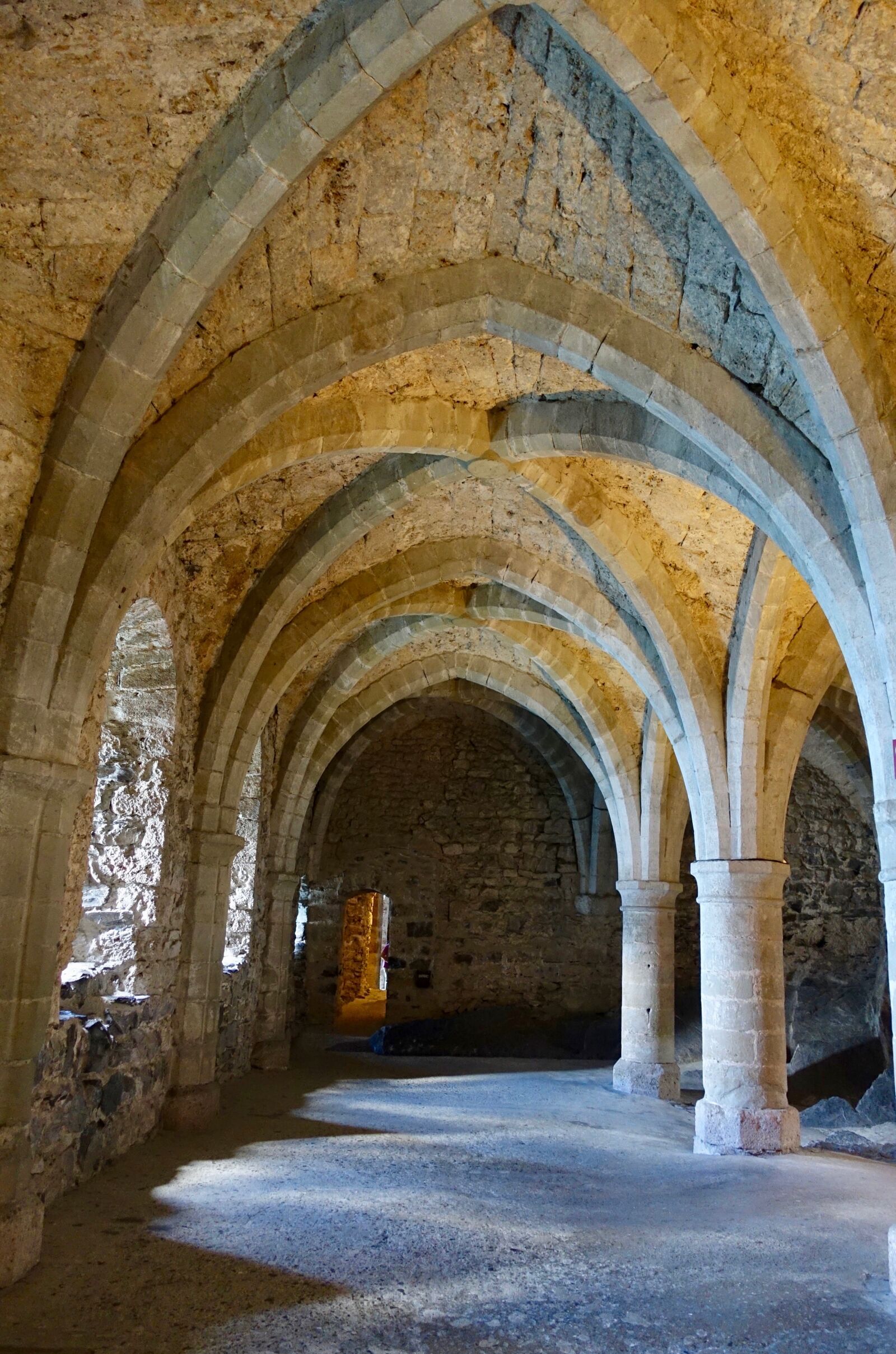 Sony Cyber-shot DSC-RX100 III sample photo. Arch, monastery, architecture photography