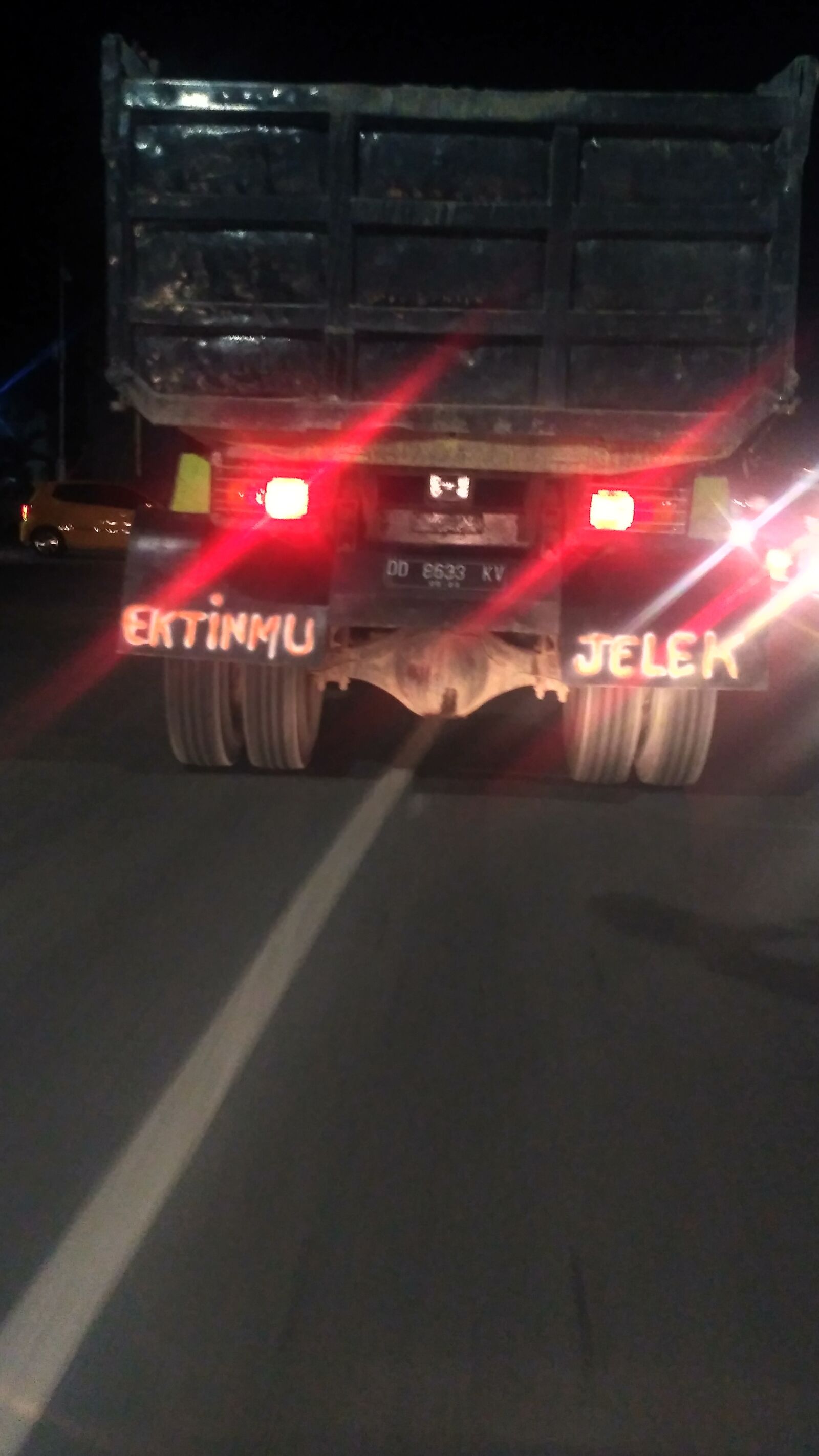 Xiaomi Redmi 3S sample photo. Transport, car, words photography