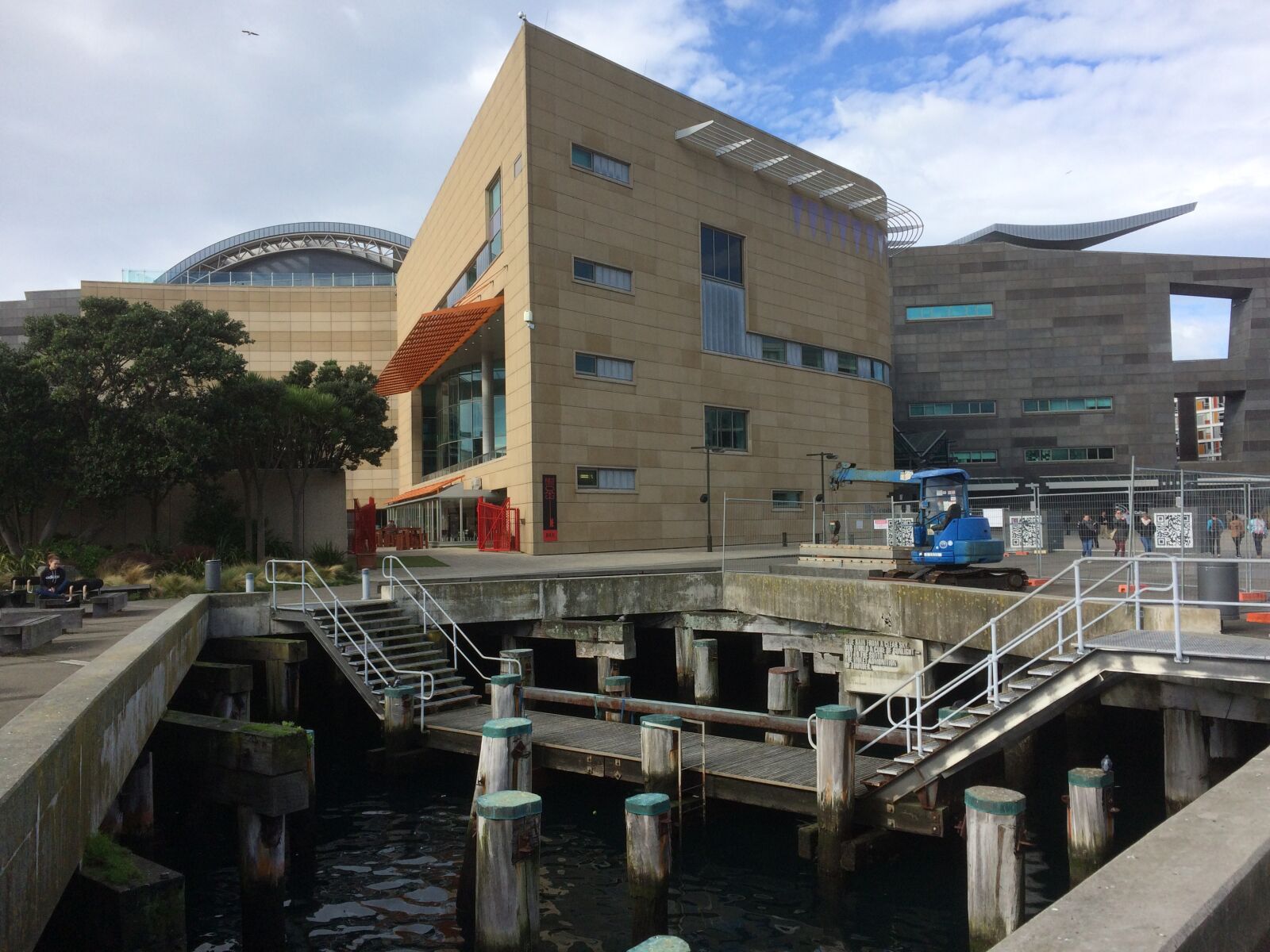 iPhone 5s back camera 4.15mm f/2.2 sample photo. Te papa, wellington, museum photography