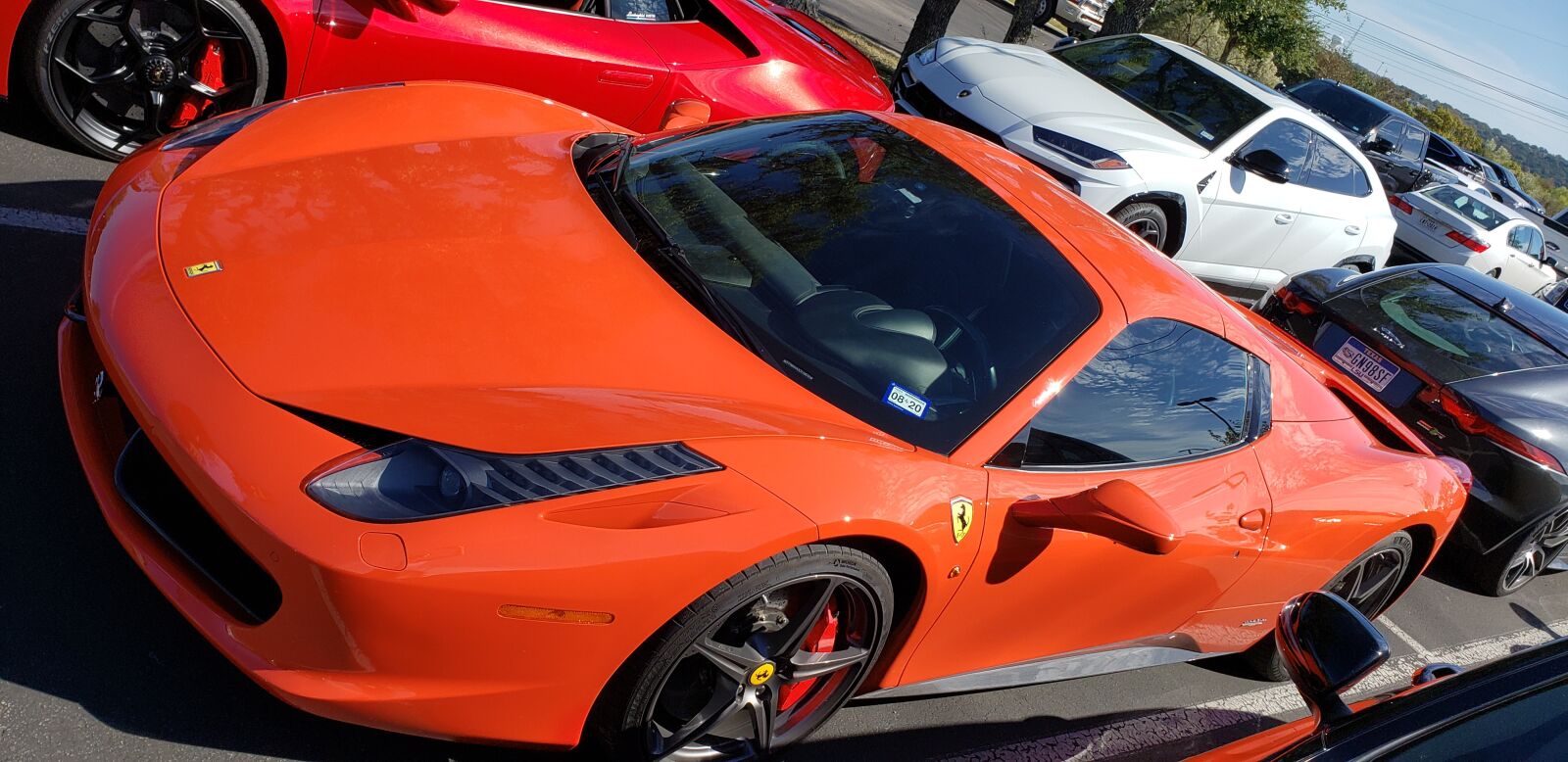 Samsung Galaxy Note9 sample photo. Sport cars, ferrari, lamborghini photography