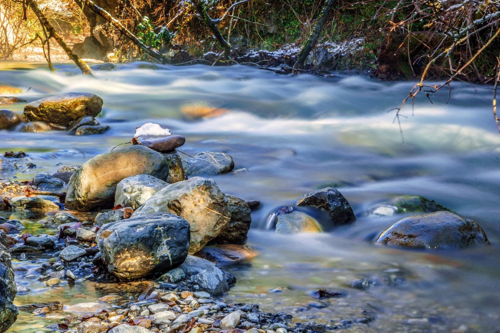 E 50mm F1.8 OSS sample photo. Body of water, nature photography