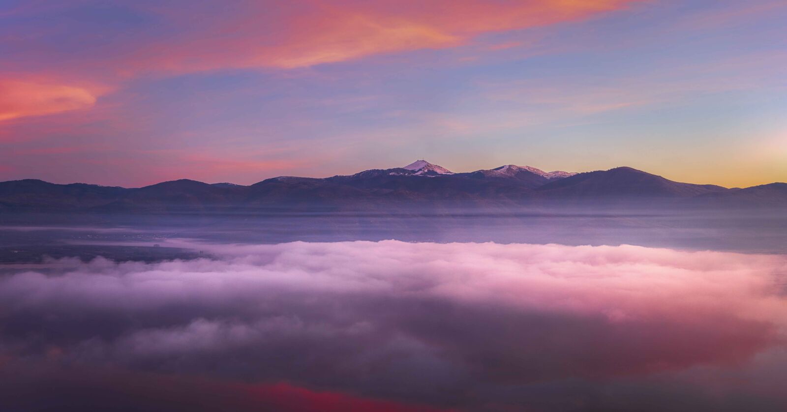 Nikon D750 sample photo. Fog, snow, landscape photography