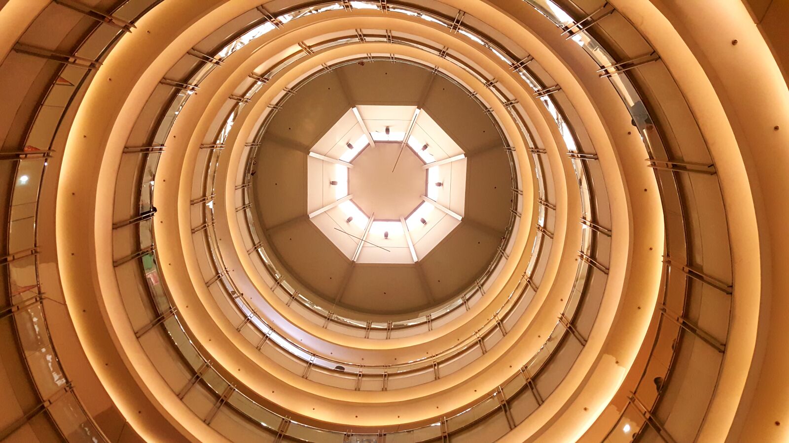 Samsung Galaxy Note5 sample photo. Building, ceiling, ceiling, lights photography