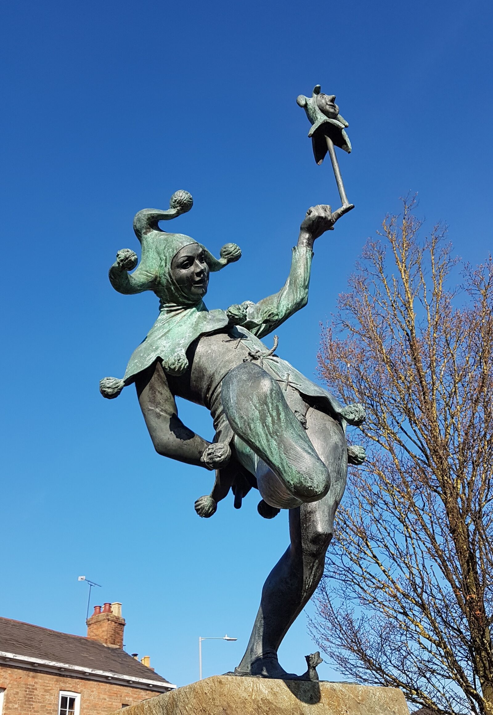 Samsung Galaxy S7 Edge sample photo. Jester, sculpture, statue photography