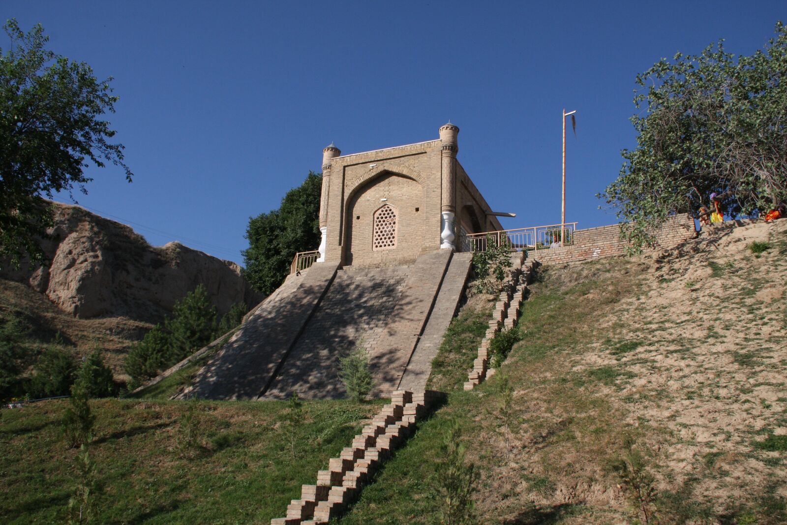 Canon EOS 40D sample photo. Samarkand, tomb of daniel photography