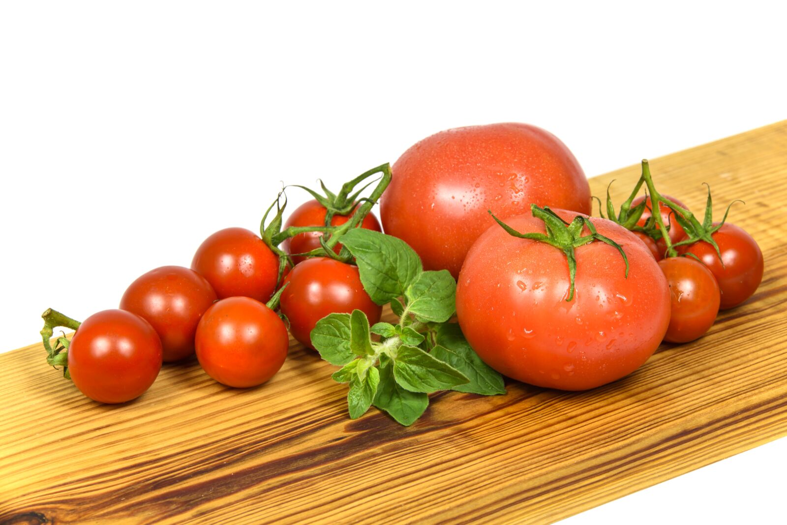 Nikon D750 sample photo. Tomatoes, cocktail, raspberry photography