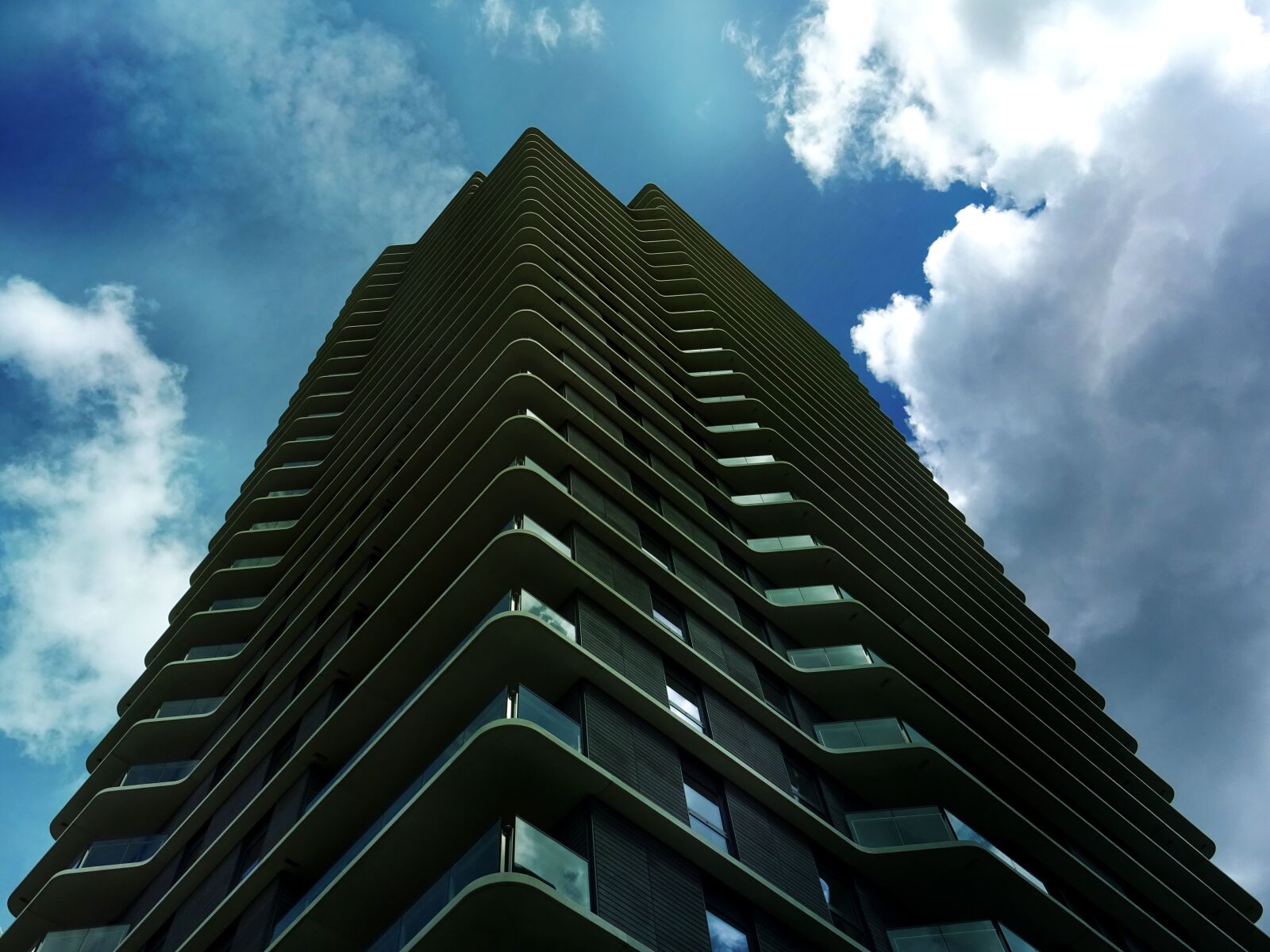 Sony DSC-HX60 sample photo. Architectural, design, architecture, building photography