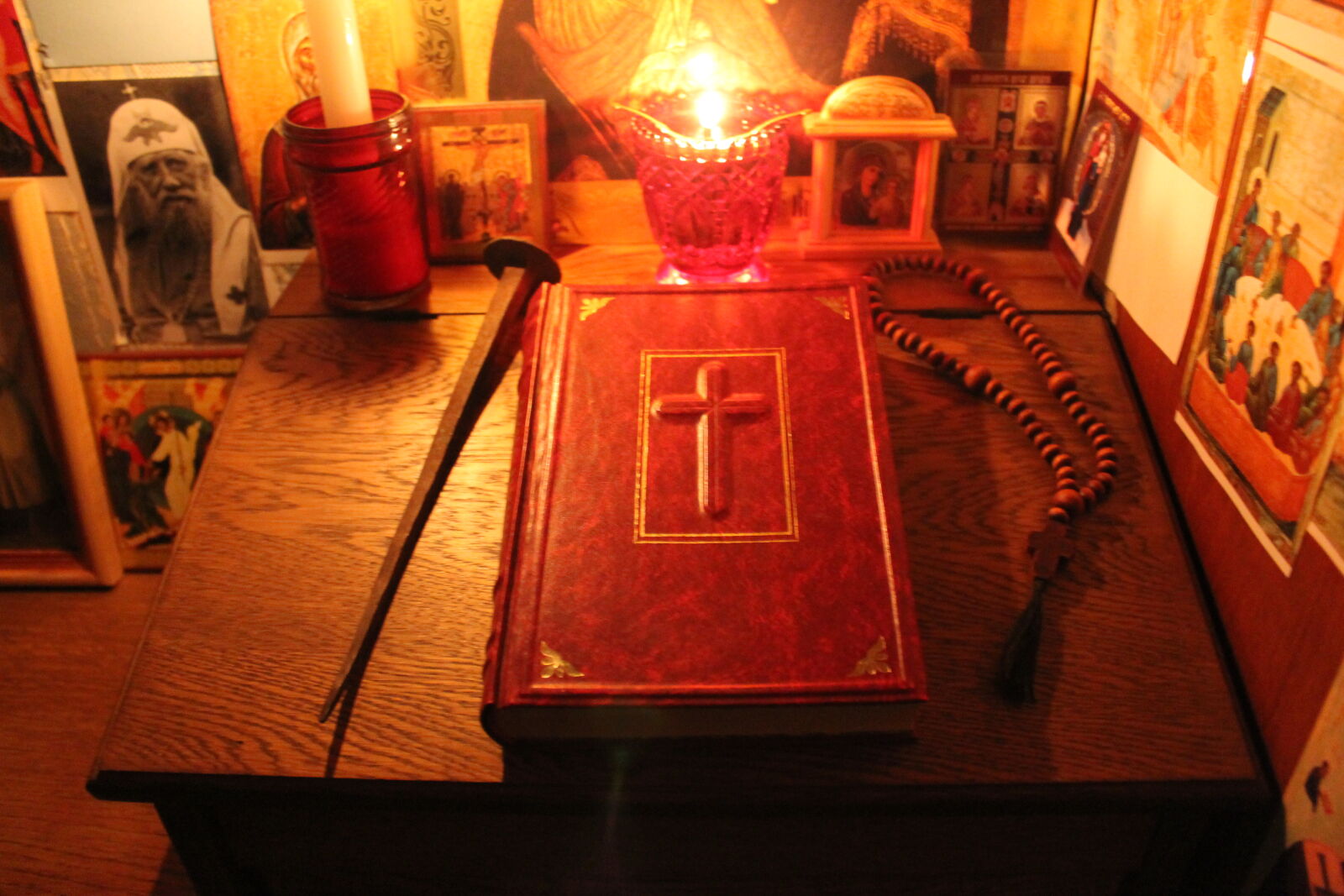 Canon EOS 1100D (EOS Rebel T3 / EOS Kiss X50) sample photo. Ancient, book, candle, christian photography