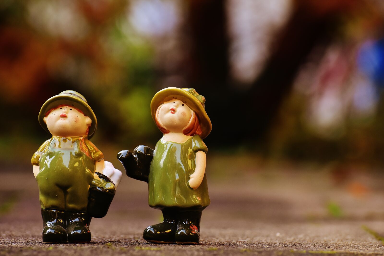 Nikon D7200 sample photo. Garden, gardening, figures photography