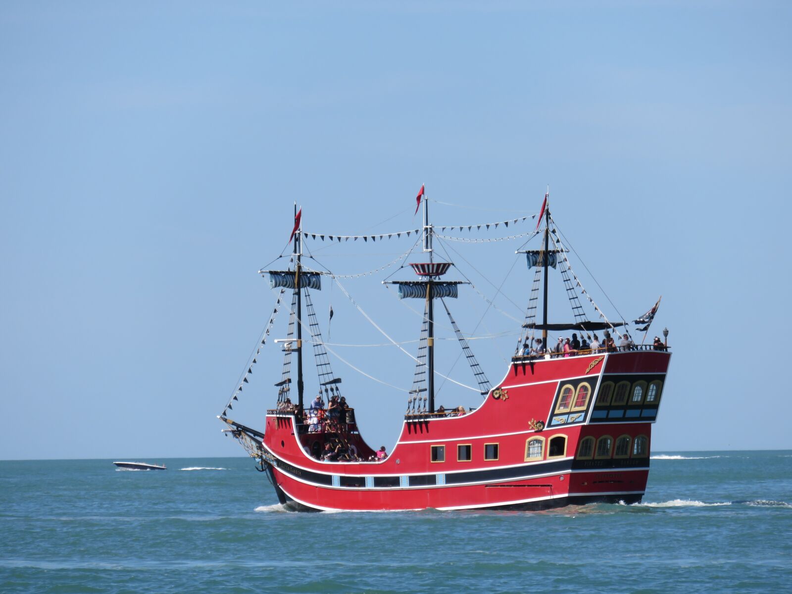 Canon PowerShot SX710 HS sample photo. Pirate ship, seafaring, sailing photography