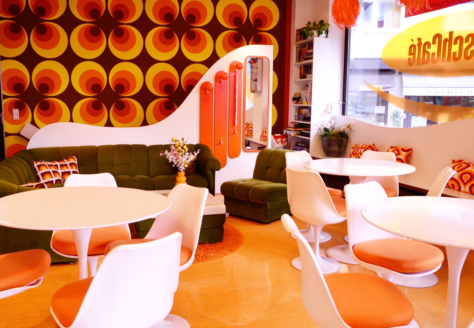 Nikon D5100 sample photo. Orange, 70 years, wallpaper photography