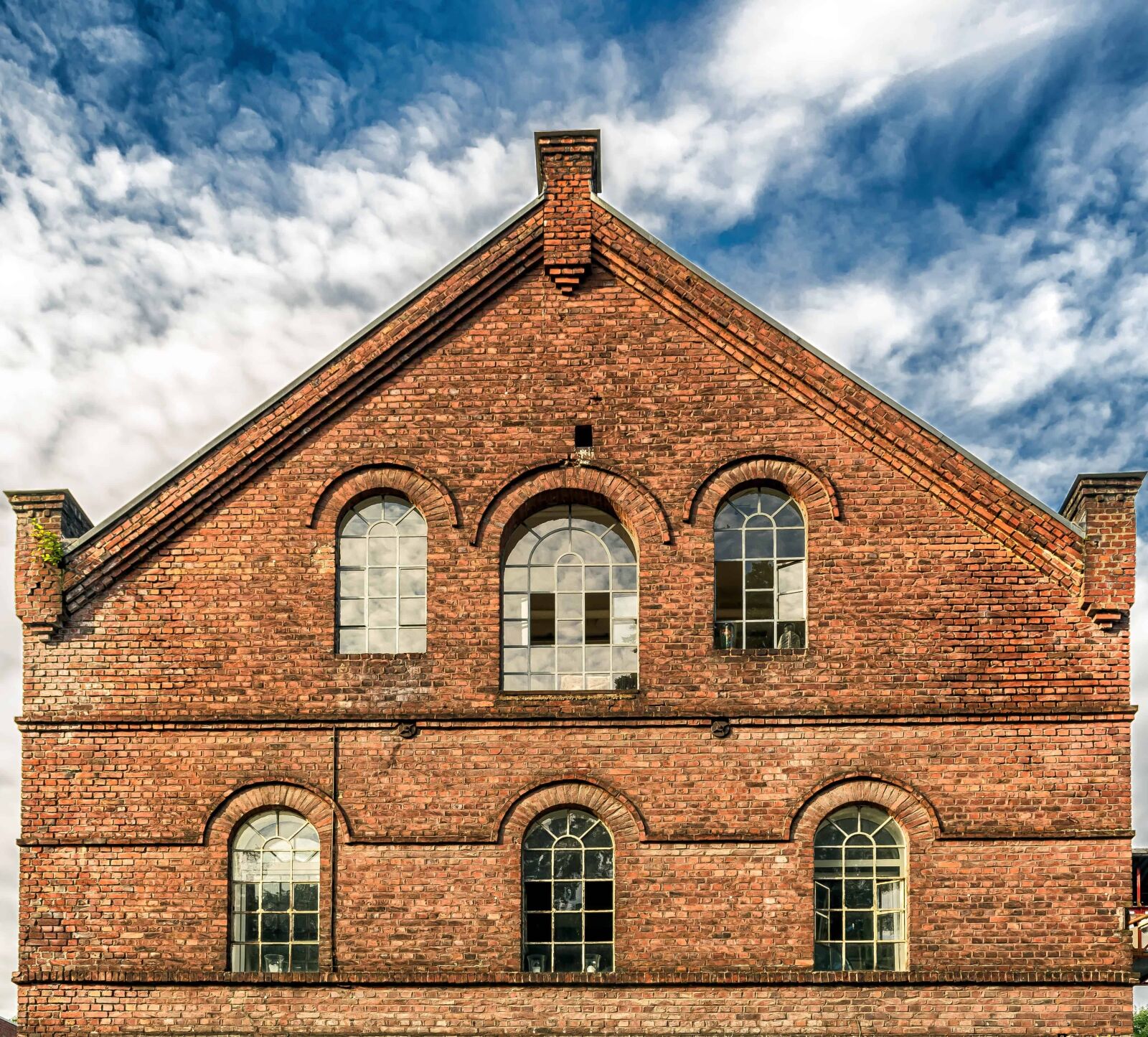 Nikon D3300 sample photo. House, old, architecture, brick photography