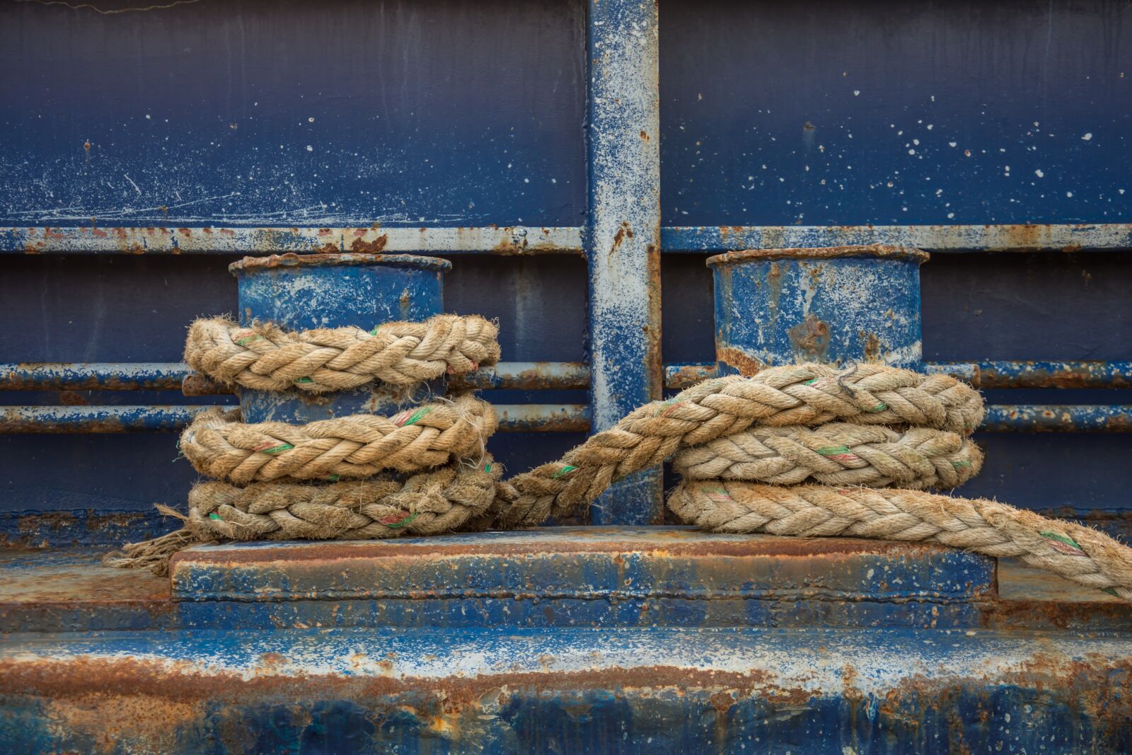 Nikon D7200 sample photo. Ropes, ships, barge photography