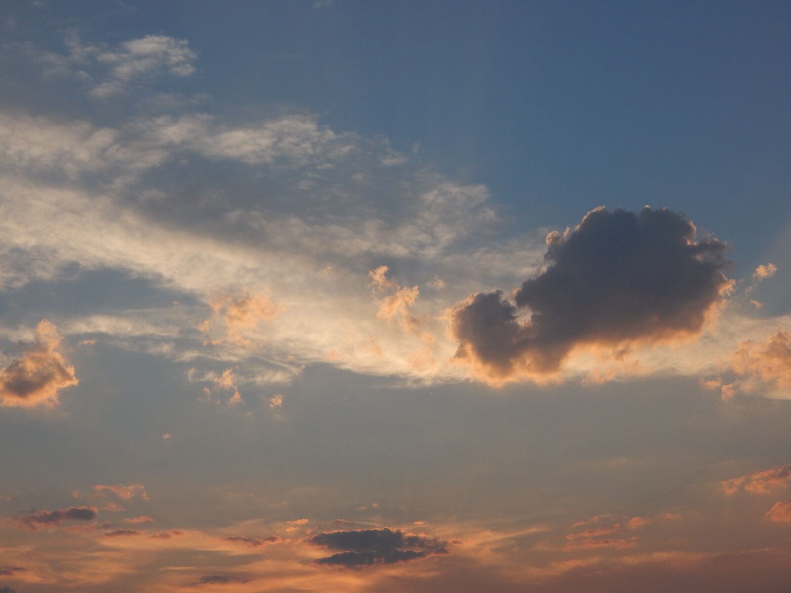 Nikon Coolpix L830 sample photo. Sunrise, natural spectacle, sky photography