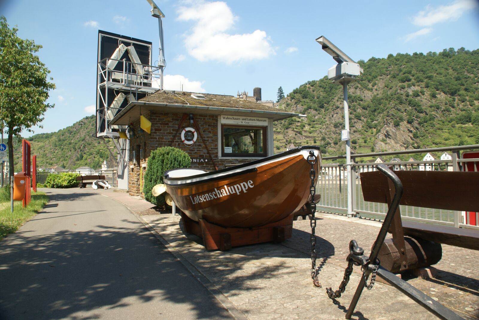 Sony Alpha DSLR-A100 sample photo. St goar, middle rhine photography
